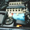 BMW750iMotor1