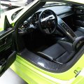 918011
